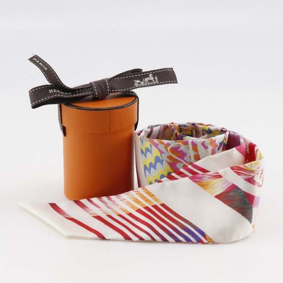 HERMES Blue Silk Scarf - Picture 6 of 6